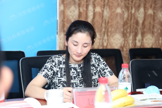 上海交通大學(xué)高級(jí)金融學(xué)院副院長(zhǎng)潘杰一行蒞臨社科賽斯暨中國(guó)MBA教育網(wǎng)