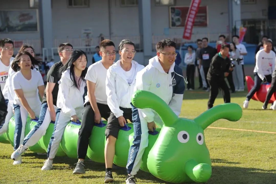 超燃超熱血!社科賽斯考研代表隊參加2023海淀街道首屆“同心杯”地區運動會!